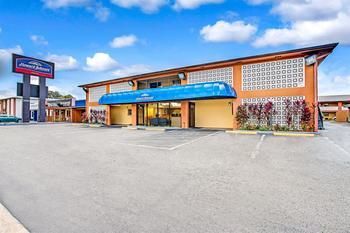 Hotel Howard Johnson - Tampa Airport