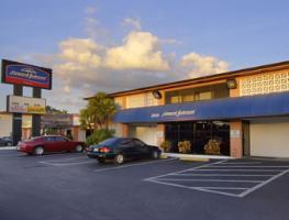 Hotel Howard Johnson - Tampa Airport