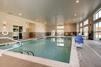 Holiday Inn Express Hotel & Suites Albany