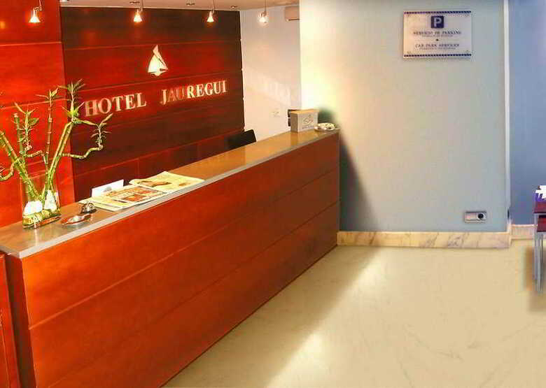 Hotel Jauregui