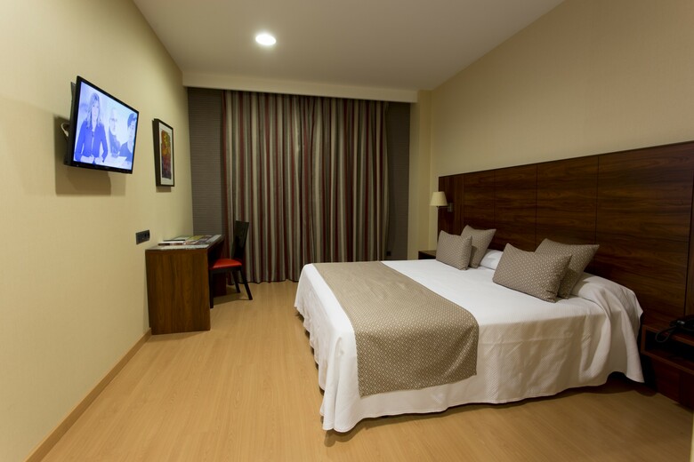 Hotel Sercotel Riscal