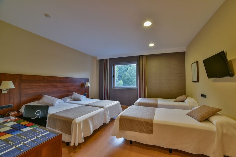 Hotel Sercotel Riscal