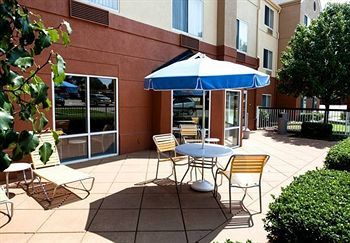 Hotel Fairfield Inn And Suites Tulsa Central
