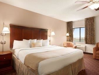 Hotel Baymont Inn And Suites Sioux Falls