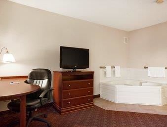 Hotel Baymont Inn And Suites Sioux Falls