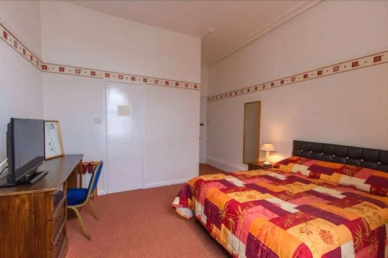 The Carlton Hotel