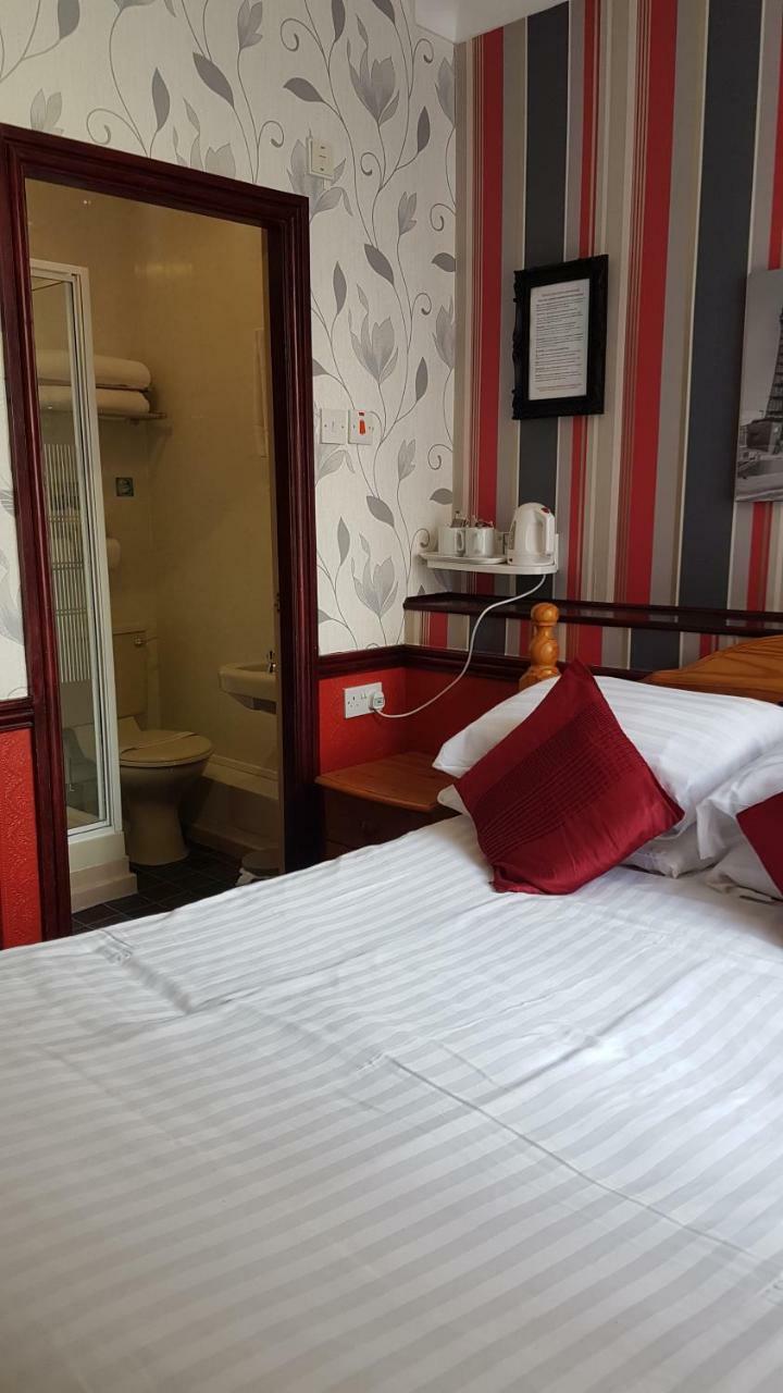 Valdene Hotel