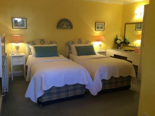 Hotel Homelands Guest House