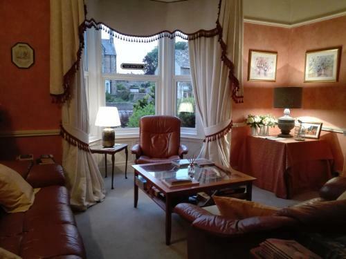 Hotel Homelands Guest House