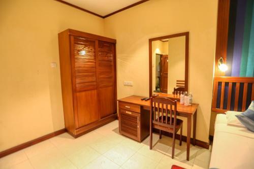 Yoho Colombo City Hotels