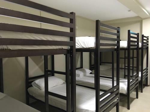 Albergue Adamson Lodge
