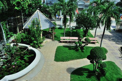 Dong Xanh Hotel
