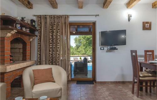 Holiday Home Kirmenjak With A Fireplace 03