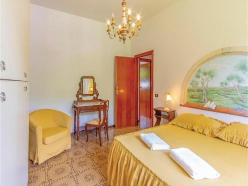 Holiday Home Villa Il Cedro 03