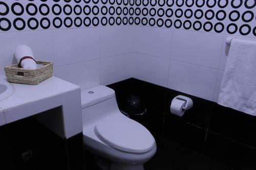 Hostal Alojamiento El Amanecer "el Patzawararin"