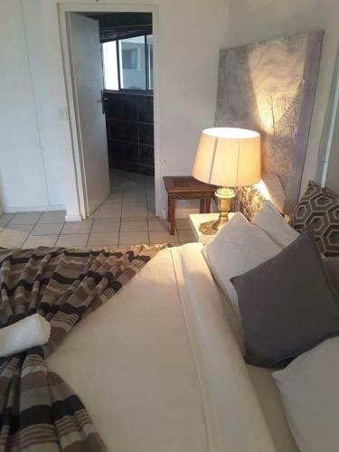 Hostal Bread & Barrel Palazzo Blouberg