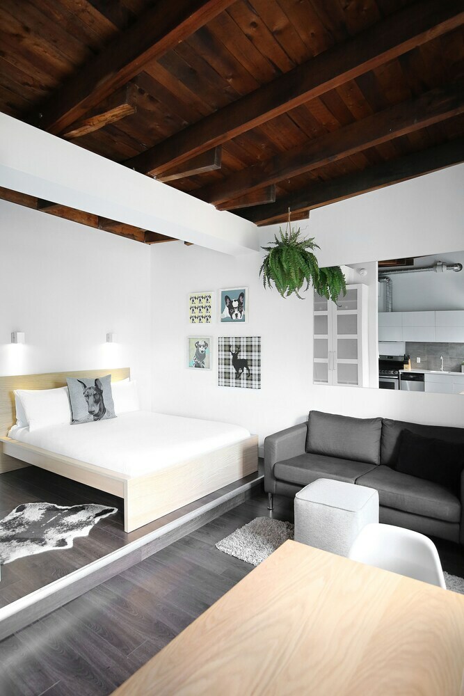 Leqube Apartments