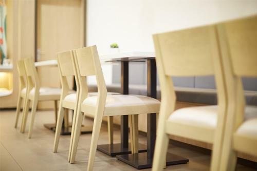 Hotel Hanting Express Chongqing Rongchang Pedestrain