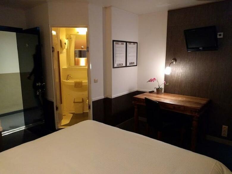 Canalview Hotel Ter Reien