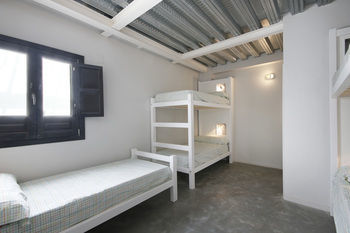 Lemonrock Hostel