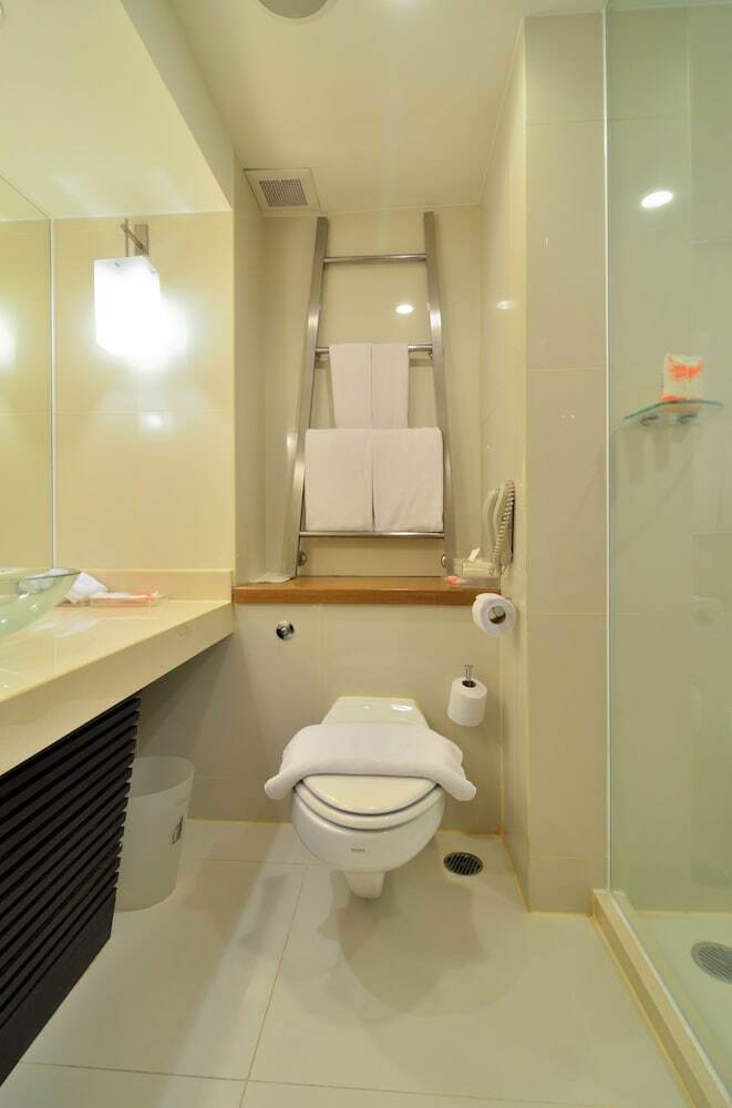 Hotel Dusitd2 Chiang Mai