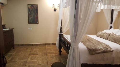 Casa Menezes - The Goan Heritage Homestay