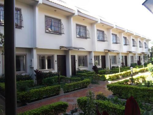 Baguio Holiday Villas