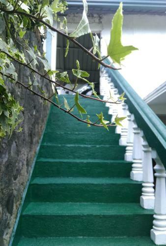 Hostal Star Holiday Home