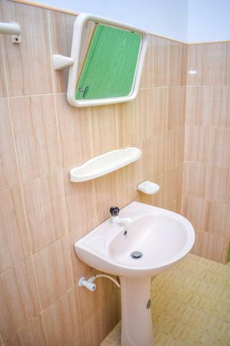 Hostal Singha Guest House
