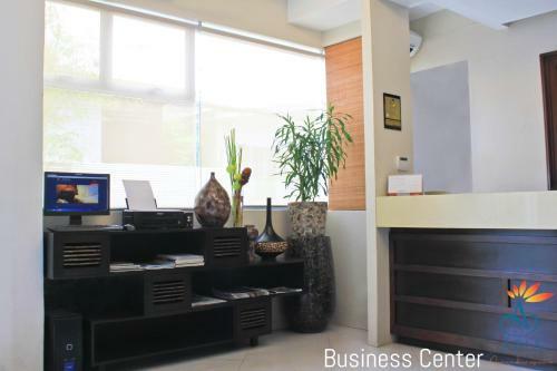 Hotel Azia Suites And Residences