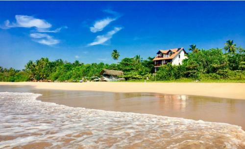 Hotel Talalla Bay Beach
