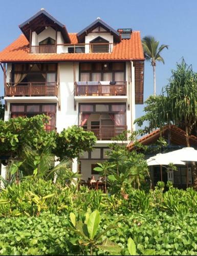 Hotel Talalla Bay Beach