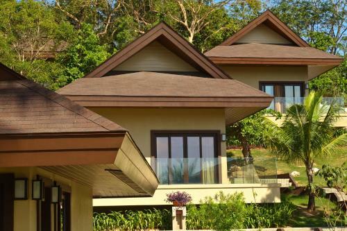 Hotel Two Seasons Coron Island Resort & Spa