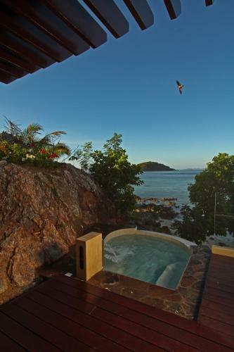 Hotel Two Seasons Coron Island Resort & Spa