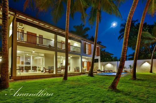 Villa Amandhira