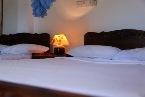 Hotel Whitehouse