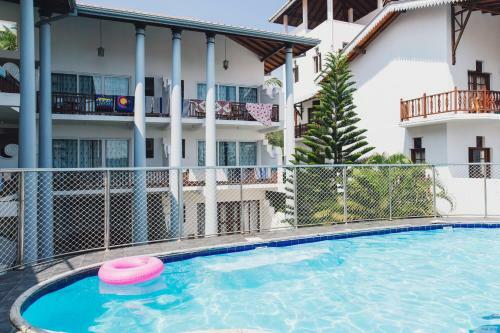 Yoho Hotel Neptune Bay
