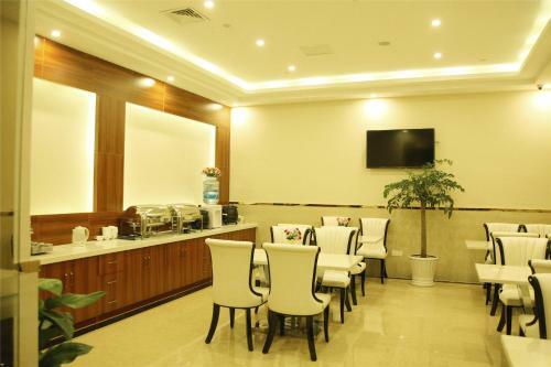Greentree Inn Anhui Huaibei Normal University Express Hotel