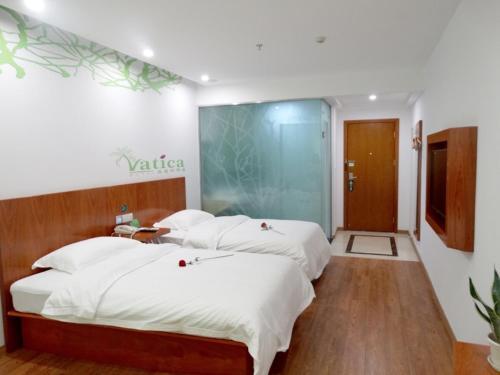 Vatica Shanghai Jiading District Anting Metro Station Moyu Road Hotel
