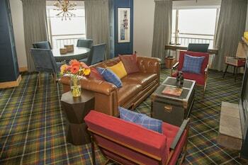 Hotel Edgewater