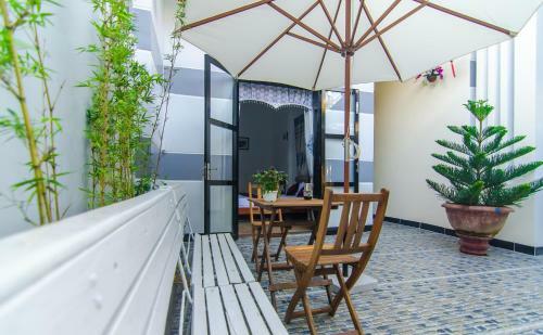 Little Leo Homestay And Hostel