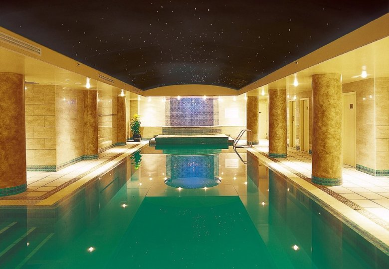 Hotel Radisson Suites (estudio)