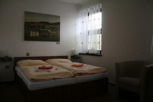 Hotel Pod Radnic�