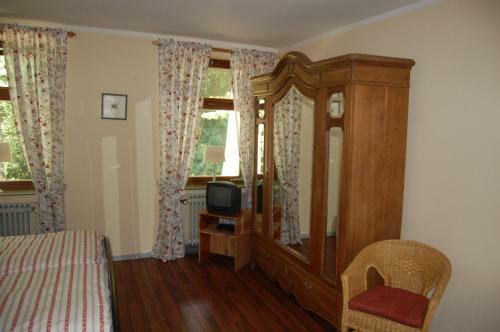 Hotel Restaurant Yamas Im Haus Waldesruh