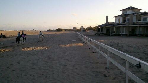 Apart En La Playa