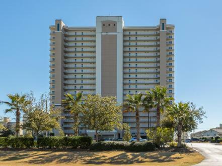 Apartamento Crystal Tower 401