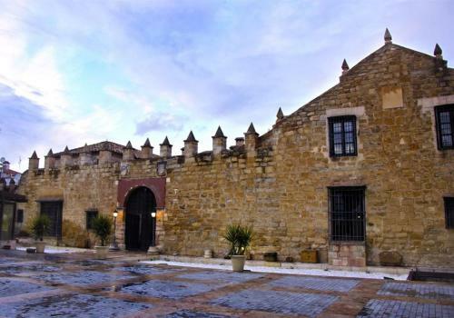 Hotel Palacio De Meng�bar