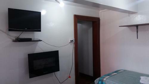 Hostal Pousada Monte Carlo