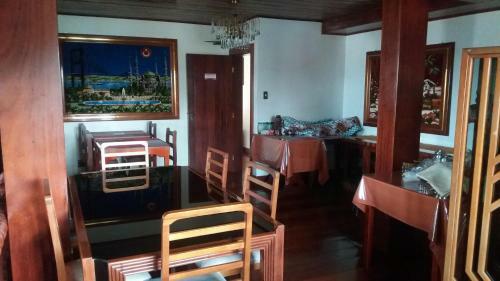 Hostal Pousada Monte Carlo