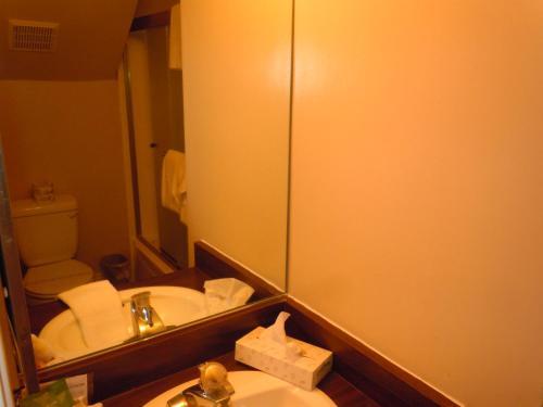 Two-bedroom Plus Den Standard Unit #108 By Escape For All Seasons